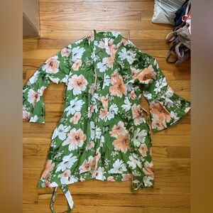 Gillian & O’ Malley Green and Punk Floral Robe.